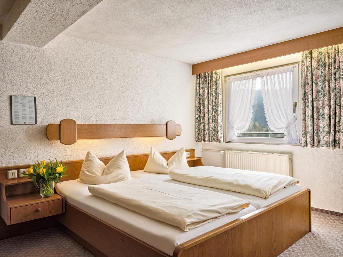 Gaestehaus Waldeck Titisee-Neustadt Dış mekan fotoğraf